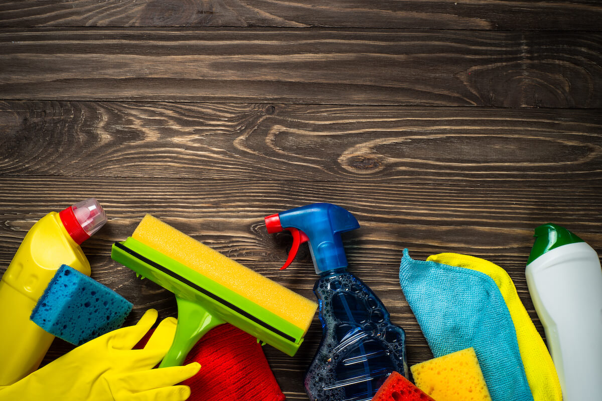 5 Safe Spring Cleaning Tips For Seniors